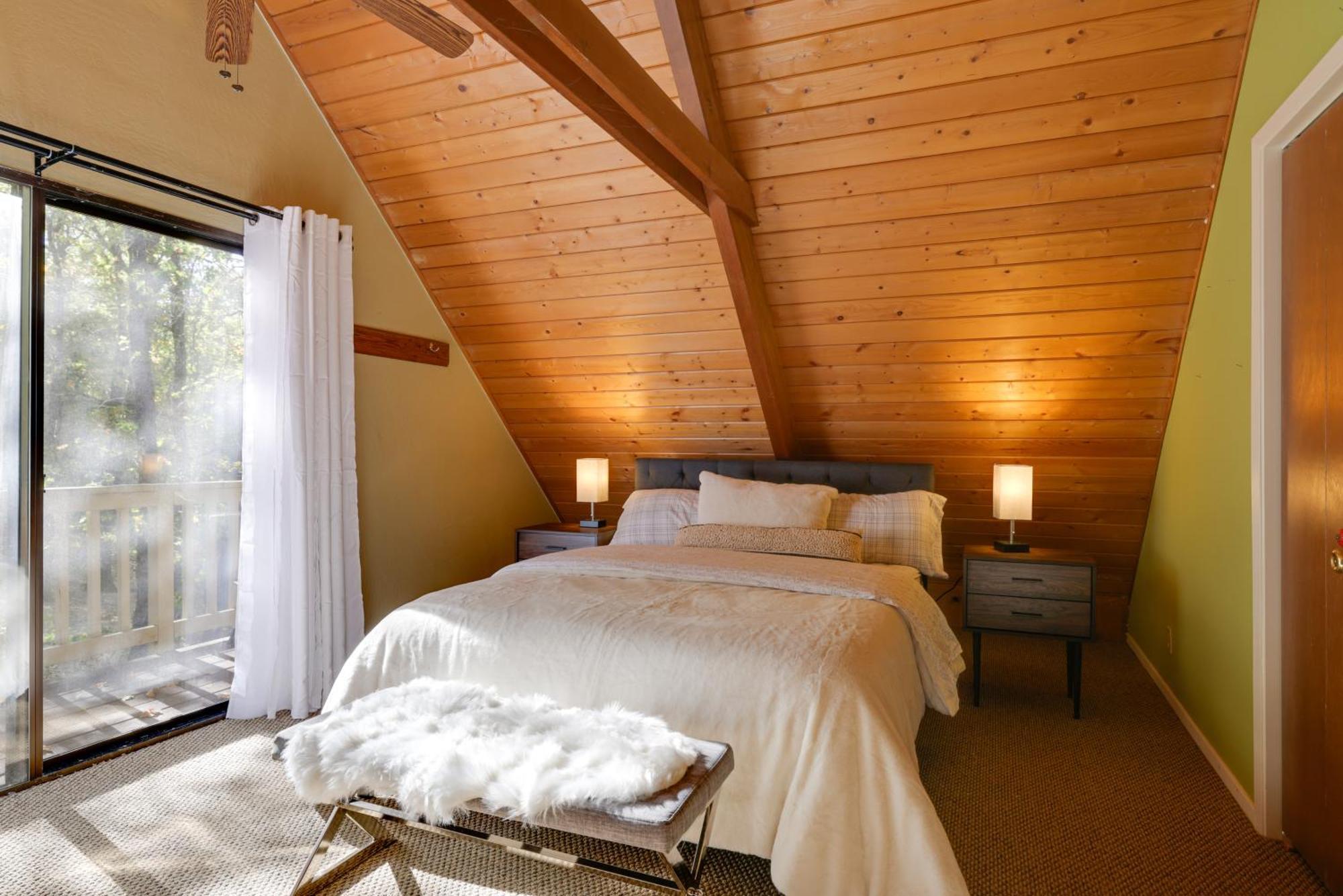 Spacious Groveland Cabin With Wraparound Deck! Esterno foto