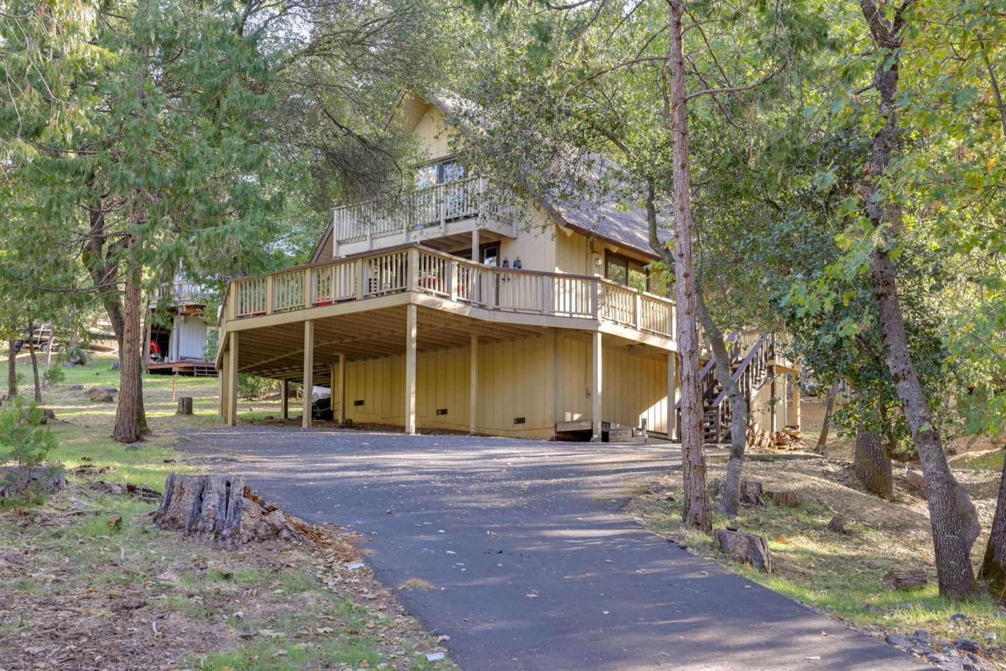 Spacious Groveland Cabin With Wraparound Deck! Esterno foto